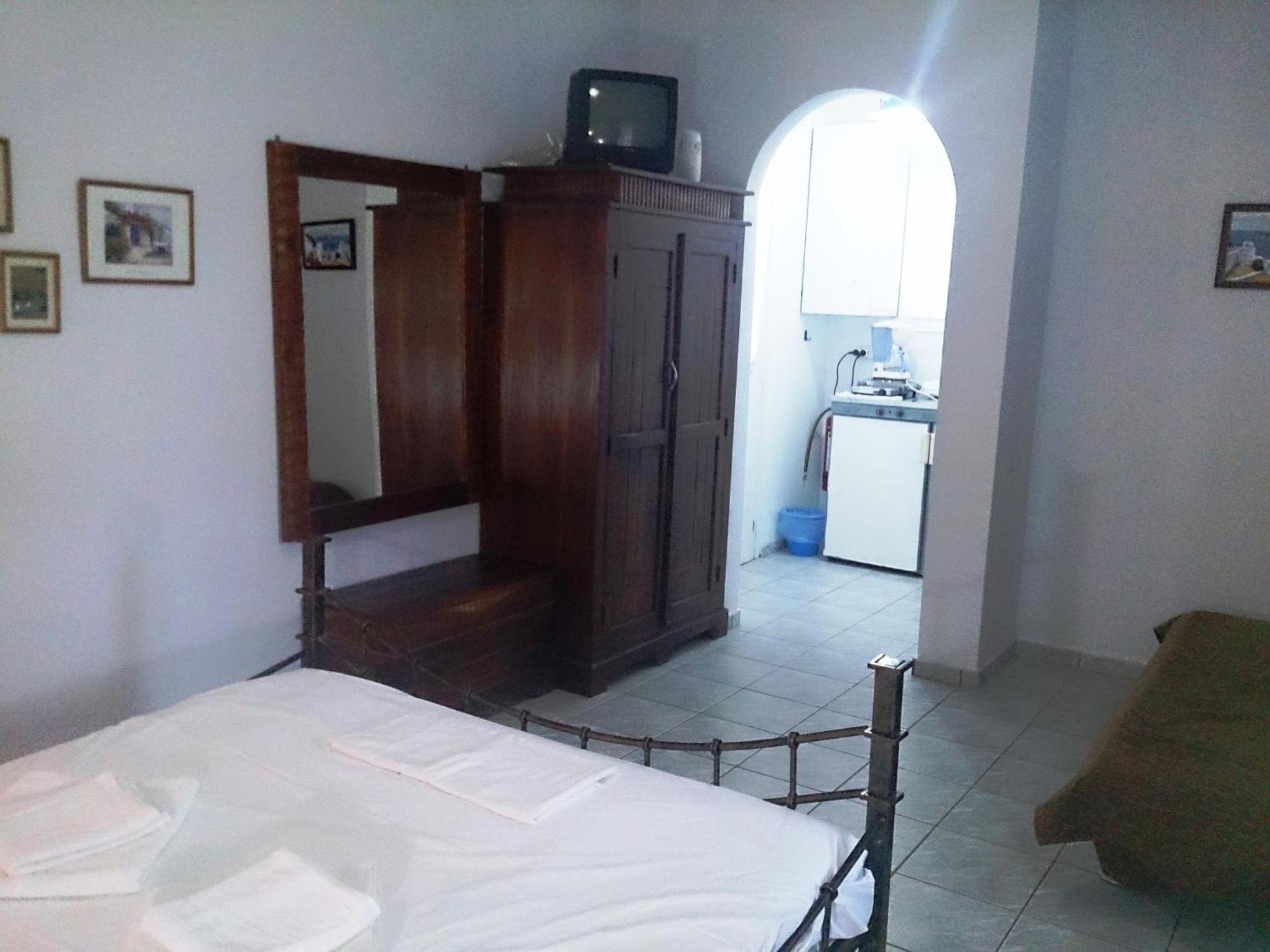 Giannakas Studios Platis Gialos  Pokoj fotografie